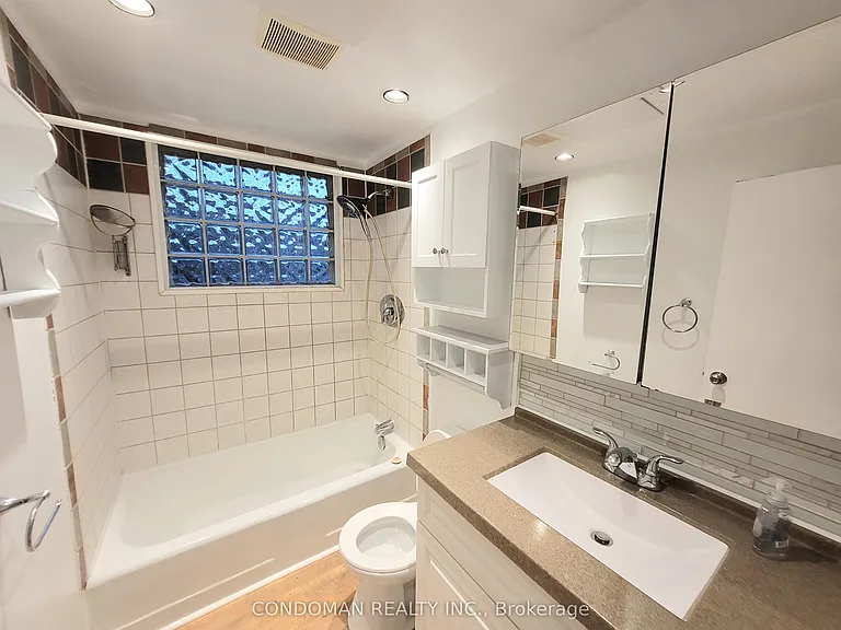 22 Fairfield Ave — Photo 12