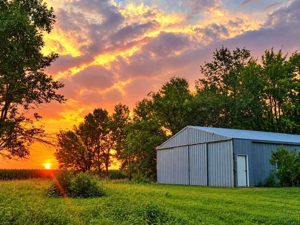1233 Jewell Ave, Kingsley, IA 51039