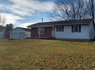 8140 S Rockport Rd, Bloomington, IN 47403