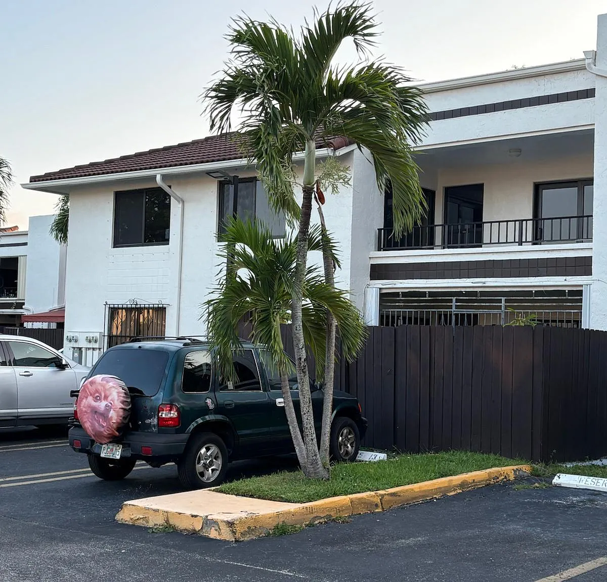 2 bed, 1012 sqft, $2,500 — Photo 1