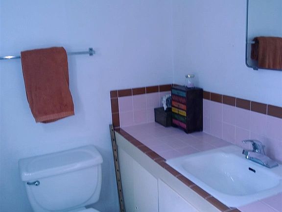 3rd image of 16340 Estralita Dr