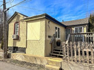 537 1/2 Bucklin St, La Salle, IL 61301