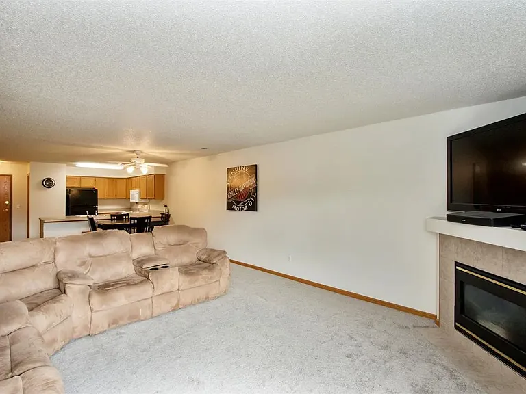 536 W Side Dr #536 — Photo 8