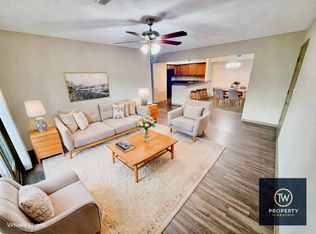 1040 University Dr APT 1, Edwardsville, IL 62025