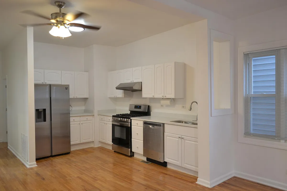 Building Photo - 2341 W Taylor St #2