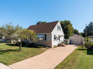 2321 Losey Blvd S, La Crosse, WI 54601