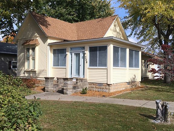 2nd image of 208 Missouri Ave