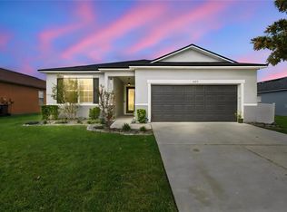 4429 Starlight Pointe Dr, Mulberry, FL 33860