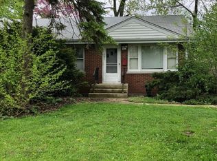 601 S Rex Blvd, Elmhurst, IL 60126
