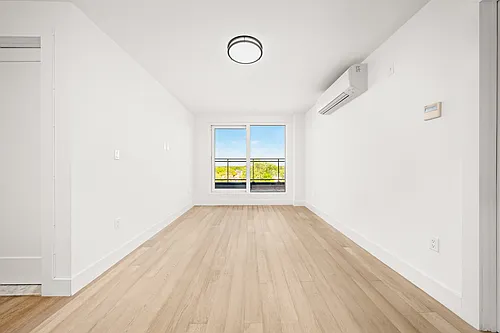 2218 Ocean Ave #8A Photo 1