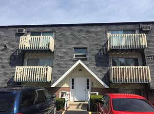 1132 Elizabeth Ct APT 6, Crest Hill, IL 60403