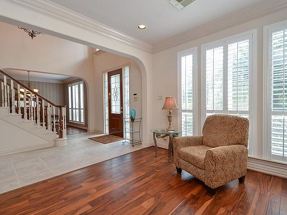 4th image of 1619 Ashbury Park Dr