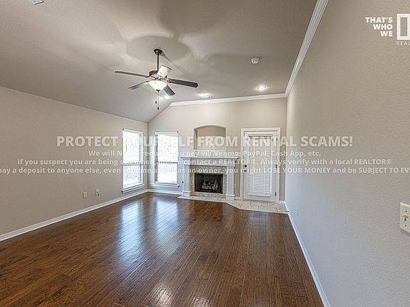 4th image of 2893 N Seneca Ave
