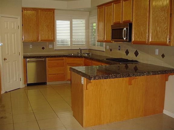 2nd image of 2323 Amber Falls Dr