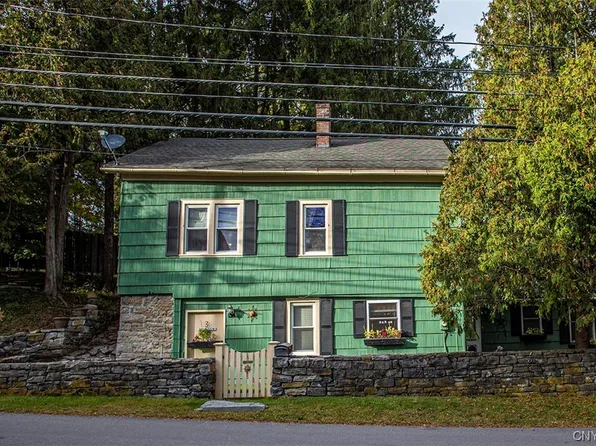 3 Riverside Dr, Cazenovia, NY 13035