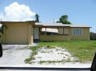 1043 Highview Rd, Lake Worth, FL 33462