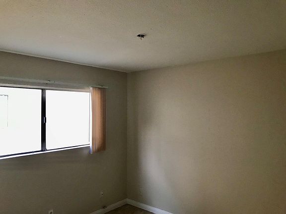 3rd image of 1209 W 4th St APT C