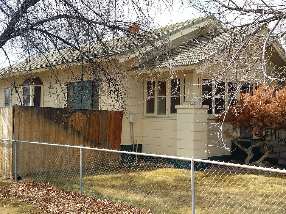 1st image of 525 6th Ave N