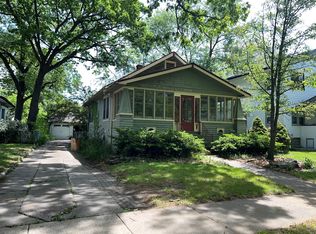 23456 Forest St, Oak Park, MI