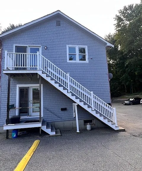 176 Court St #6 — Photo 9