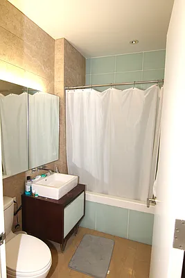 Rented by Oxford Property Group | media 13