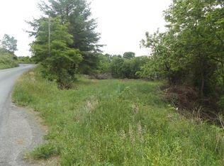 Oak Grove Rd, Woodlawn, VA 24381