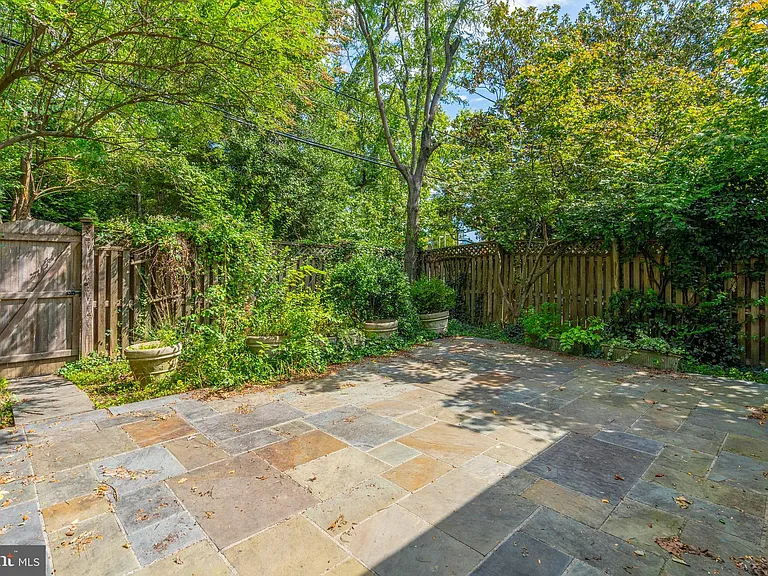 3313 Cleveland Ave NW — Photo 60