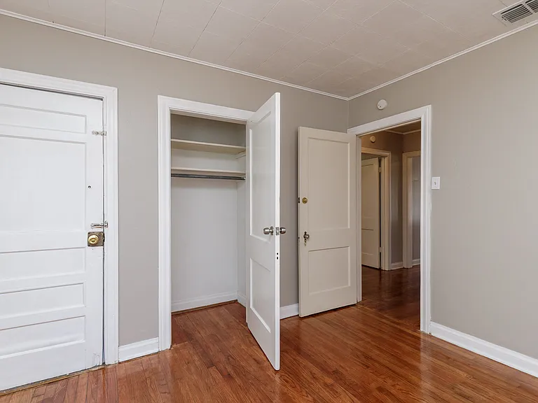 2822 Sarita St — Photo 20