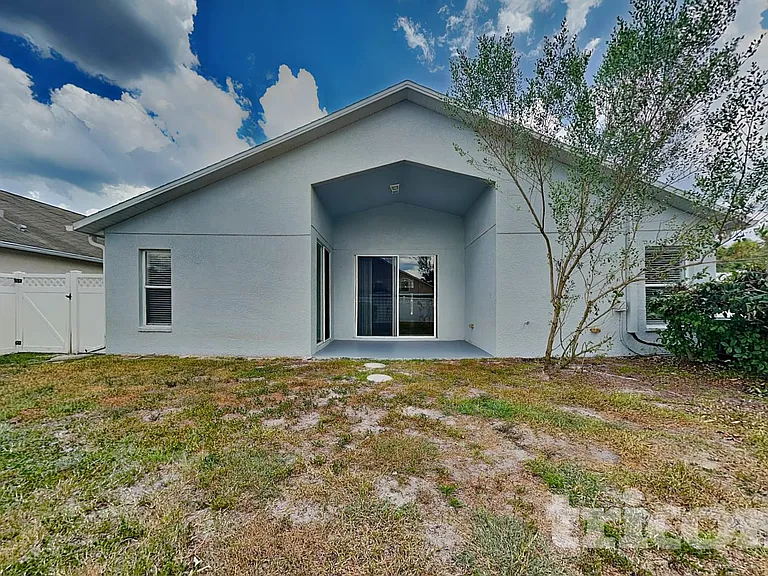 31333 Heatherstone Dr — Photo 15