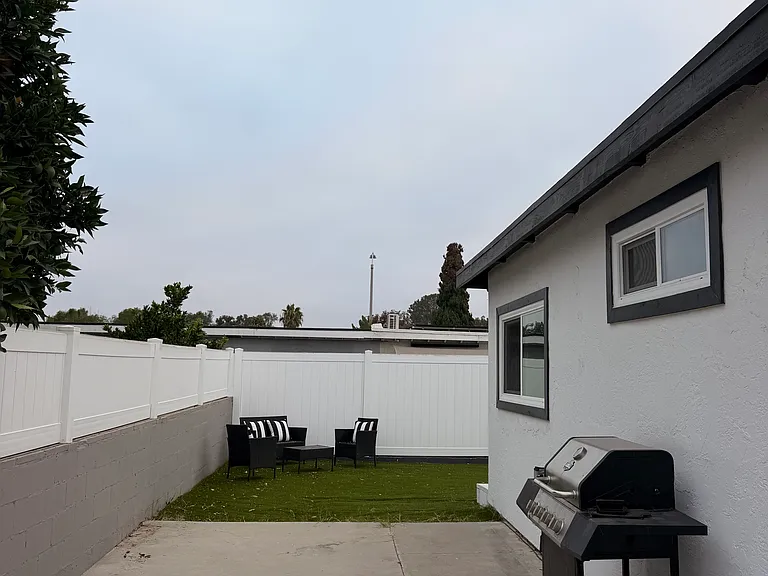 4796 Calle Los Santos — Photo 6