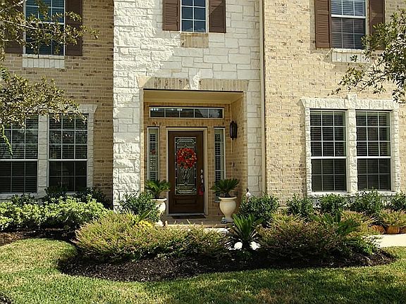 3rd image of 13307 Orchard Shadows Dr