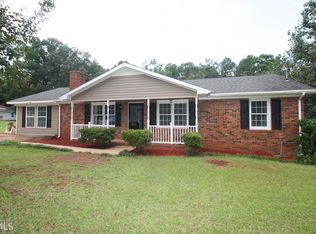 117 Lakecrest Dr, Lagrange, GA 30240