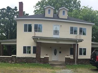 307 N Fisher St, Burlington, NC 27217