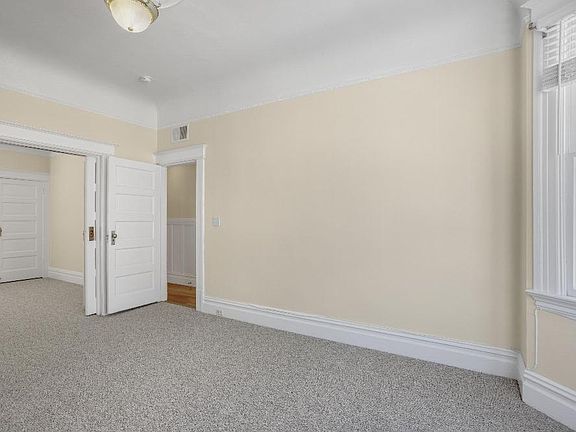 4th image of 1749 Greenwich St #1747