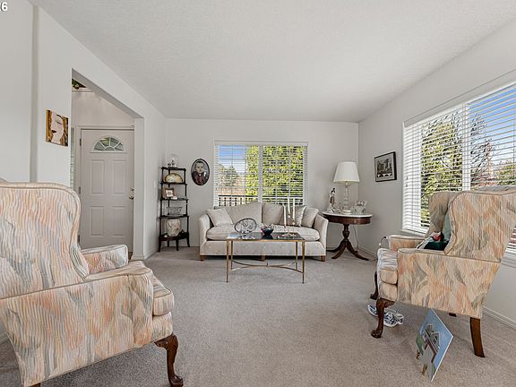 4th image of 9024 SW 75th Ave