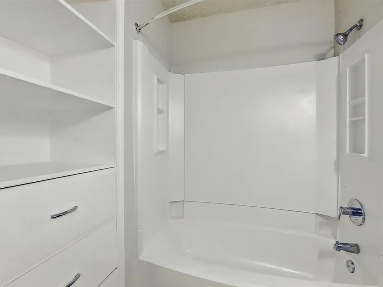 3126 Windchase Blvd #421 — Photo 30