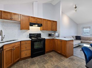 Clareview Junction, Edmonton, AB T5Y 0E5