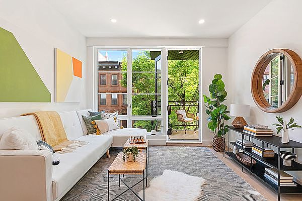 1st image of 26 W 127th St #6A