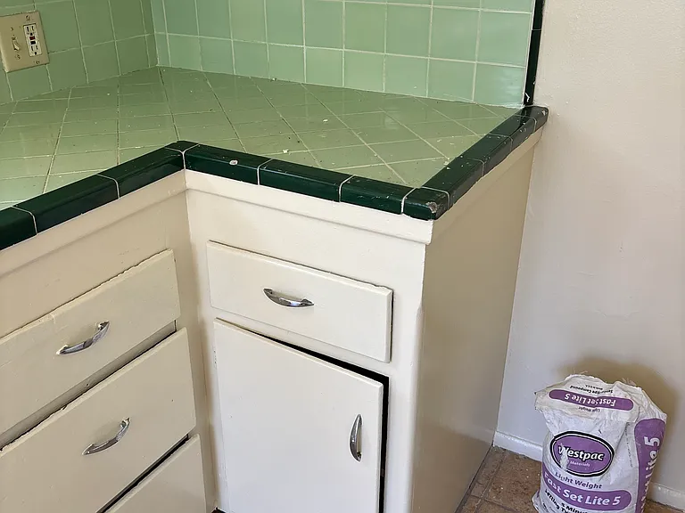 1121 S Sierra Bonita Ave #1121 — Photo 2