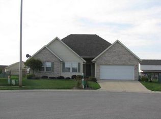 2135 Augusta Ct, Shelbyville, IN 46176