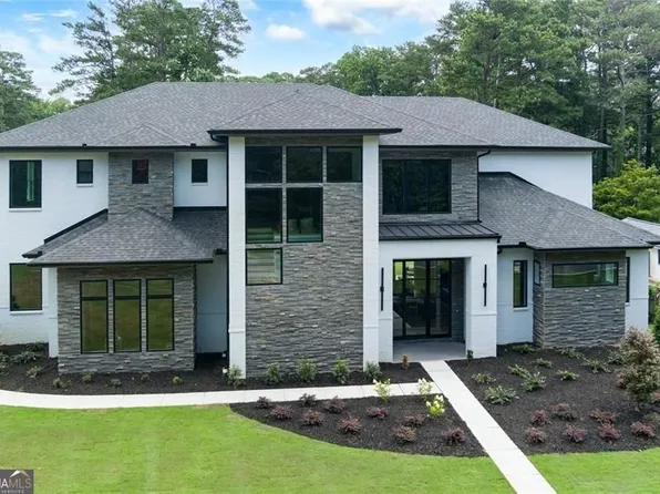 3467 Clubland Dr, Marietta, GA 30068