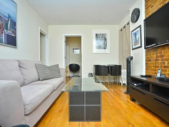 3rd image of 335 E 94th St APT 24
