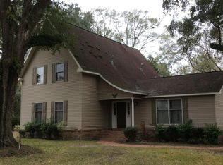 1240 Woodrow Ave, Chipley, FL 32428