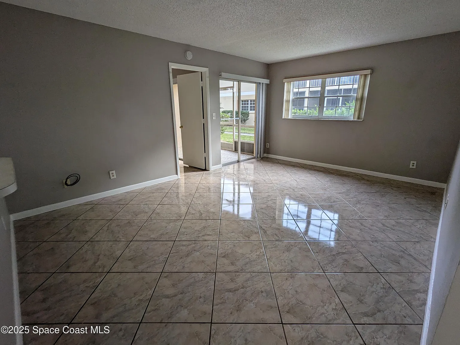 2 bed, 2.0 bath, 840 sqft, $1,500 — Photo 3