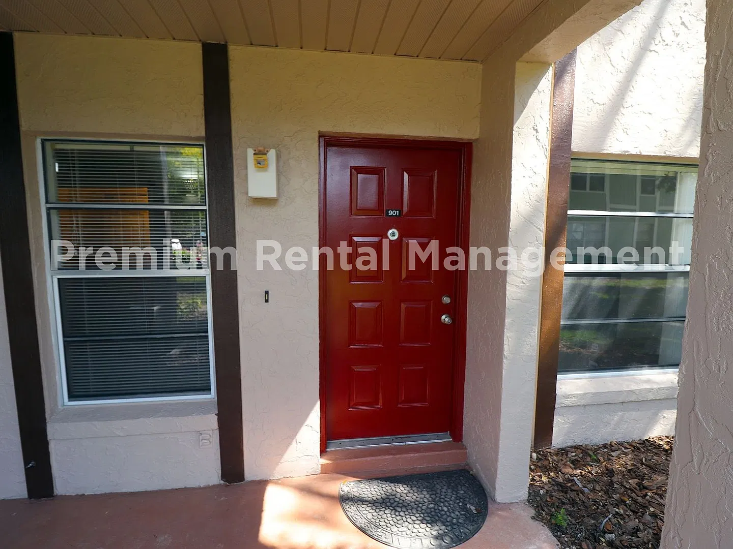Spacious 2 Bedrooms 2 Baths by the Orlando International Airport — Photo 1