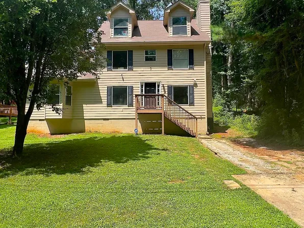 8446 Donald Rd, Snellville, GA 30039