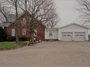 10941 S Owensville Rd, Haubstadt, IN 47639