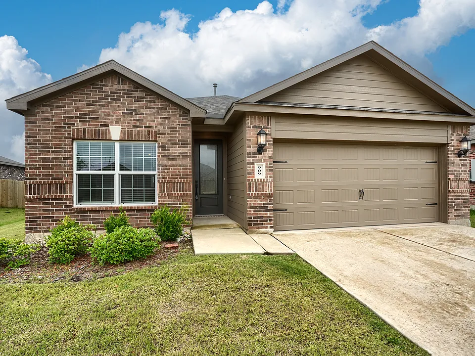 909 Emerson Dr