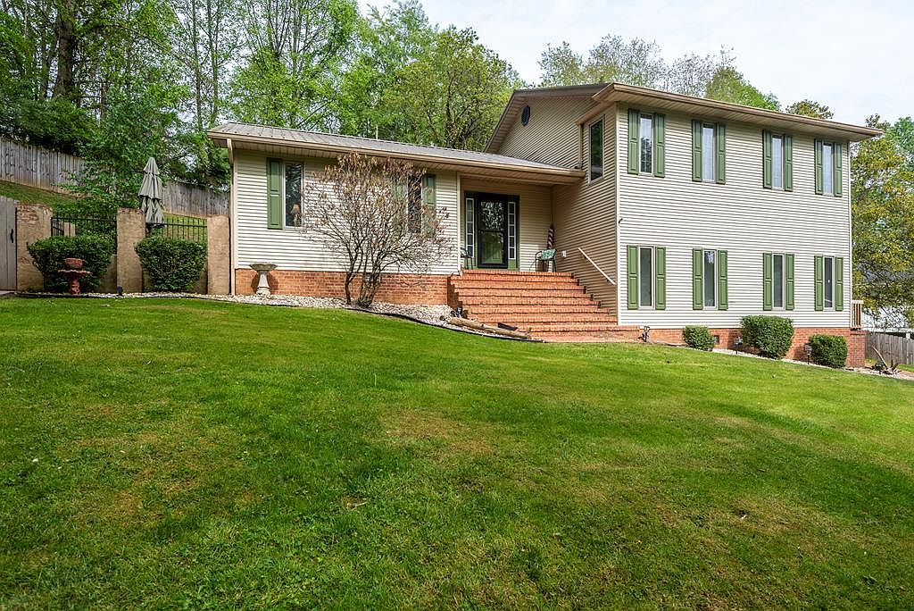 21272 Lakeshore Dr, Abingdon, VA 24211 Zillow