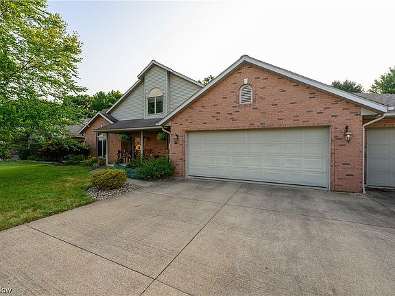 2nd image of 2160 Denise Dr NE
